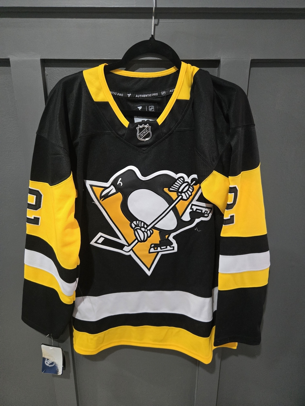 ​NWT Fanatics Authentic Pro Pittsburgh Penguins McGroarty Jersey SZ 50, Stanley